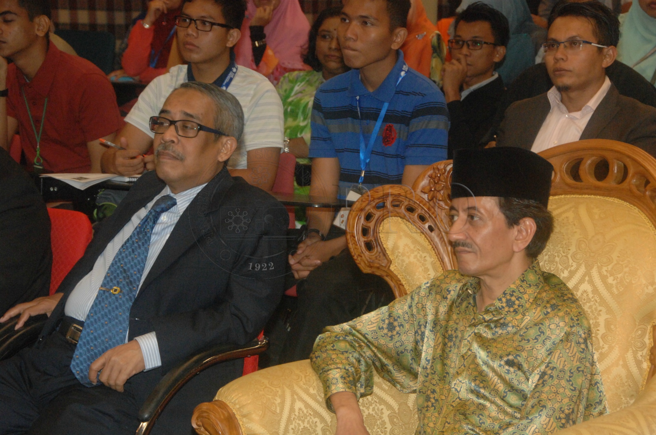 PRO 14 33 WACANA FBA 0218